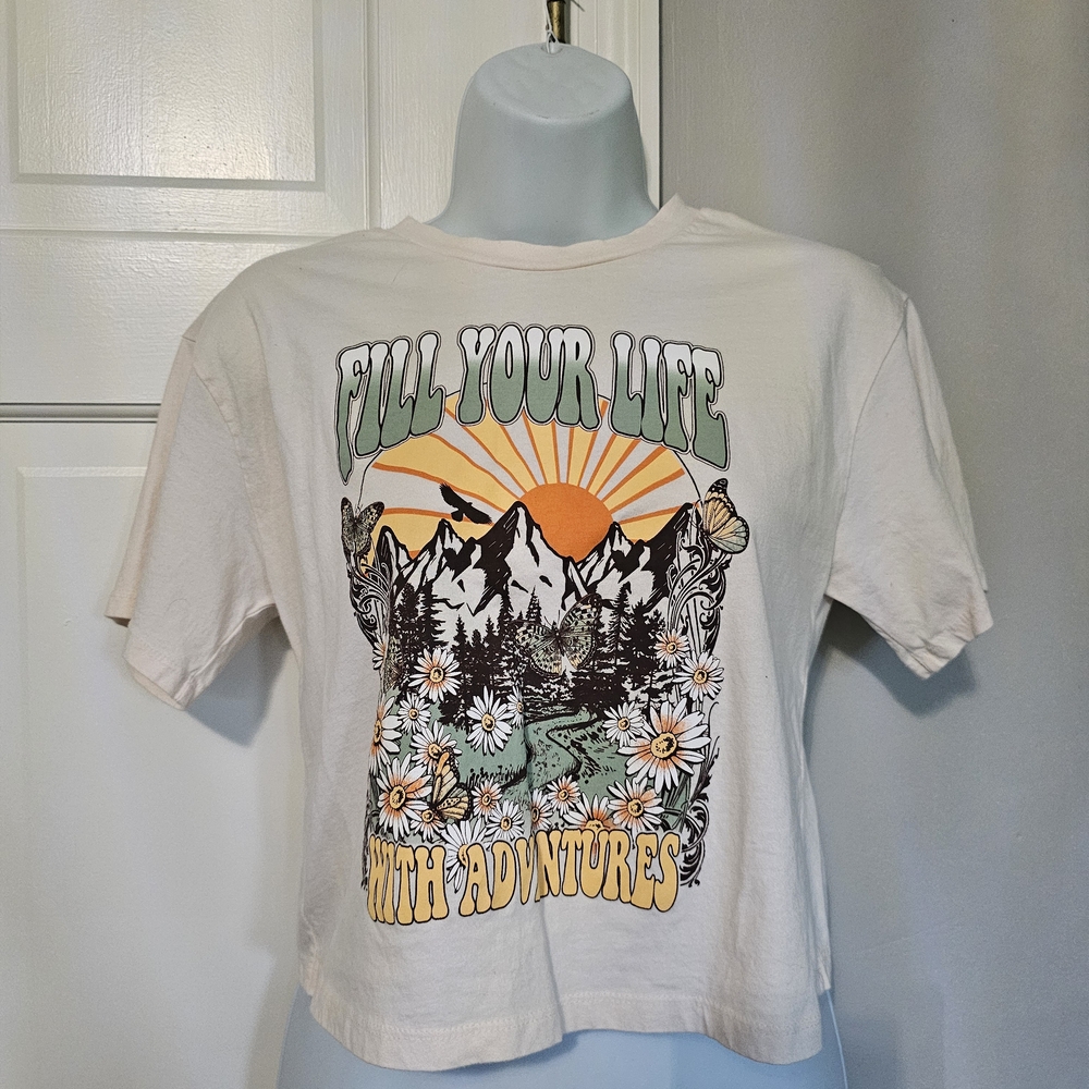 Adventure Graphic Tee - Cream